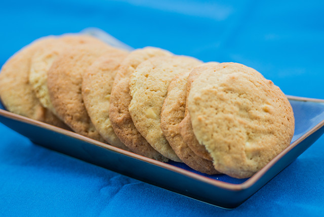 Wholemeal White Chocolate Cookies
