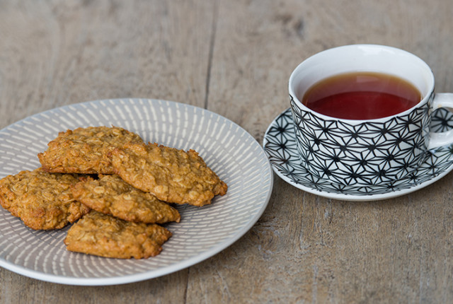Kit’s Anzac Biscuits
